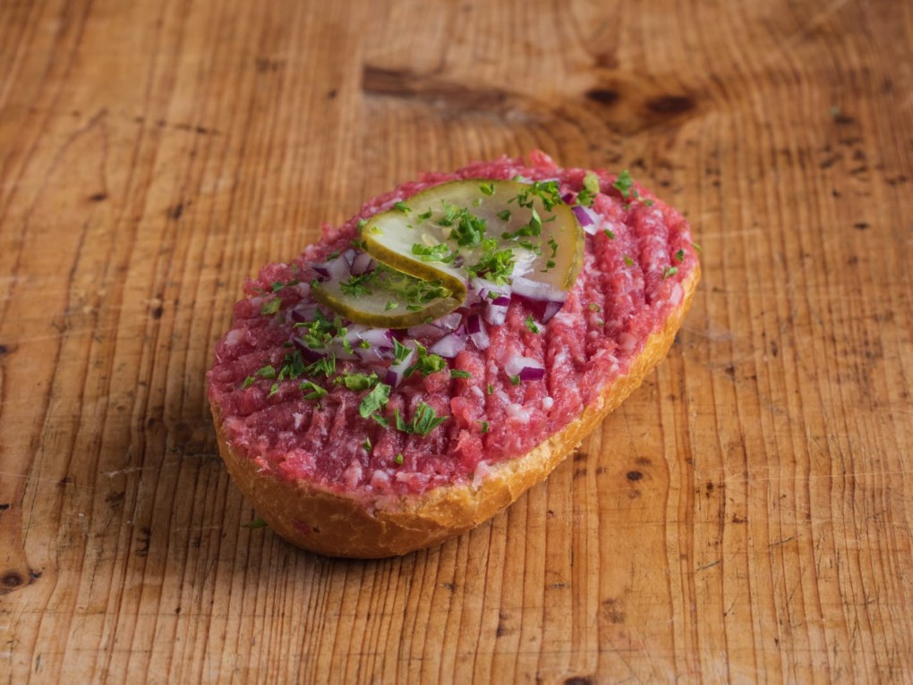 Brötchen mit Zwiebelmett I www.baerlifood.de