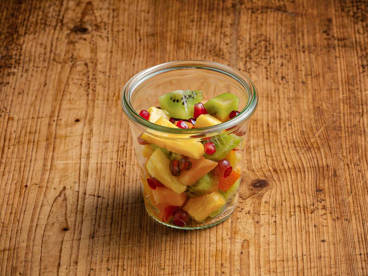 Obstsalat im Weckglas - bärlifood Business Catering
