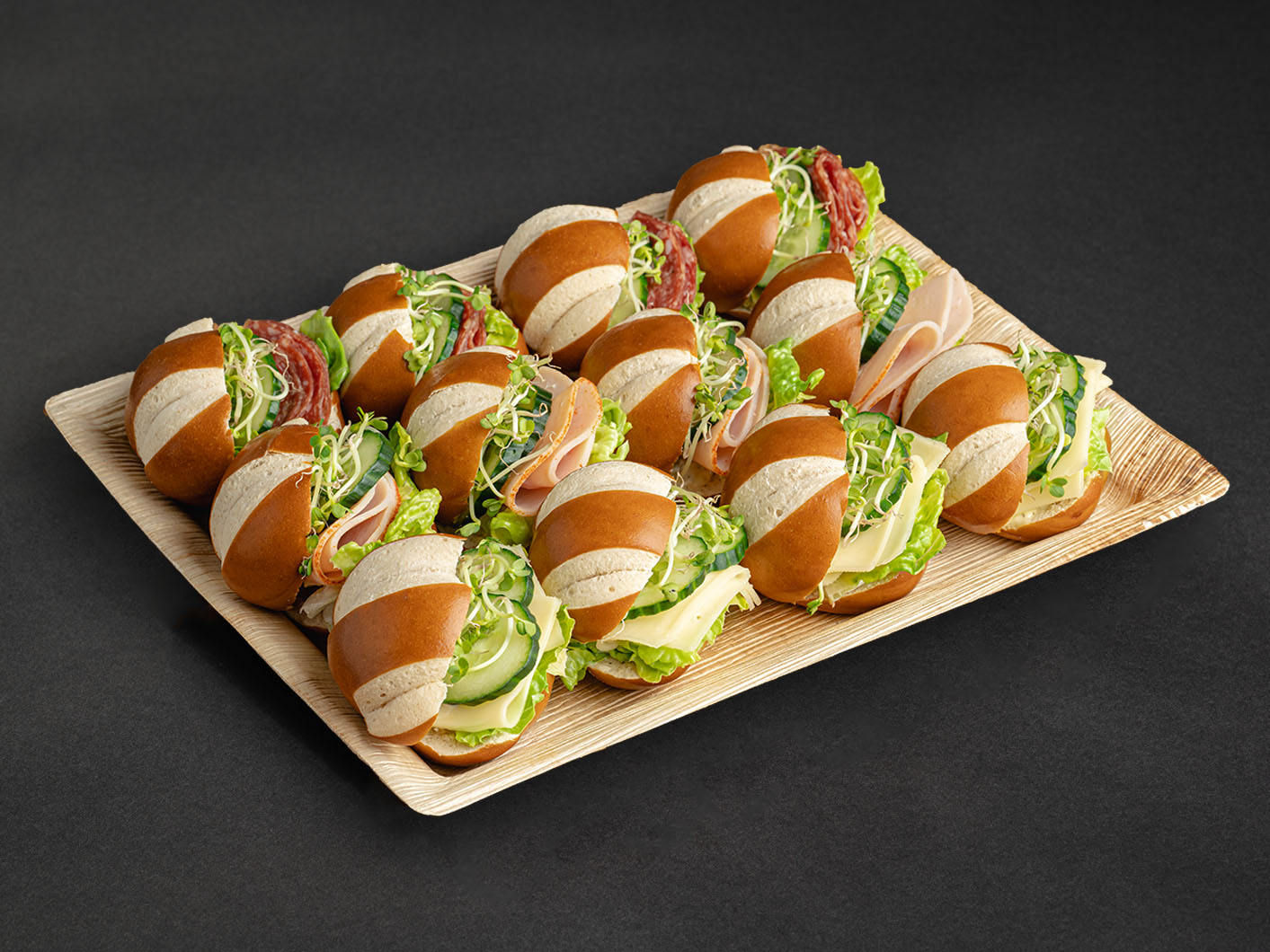 12er Mini Laugen Sandwich - bärlifood Business Catering