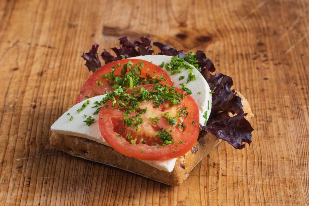Belegte Brötchen online bestellen - bärlifood Business Catering