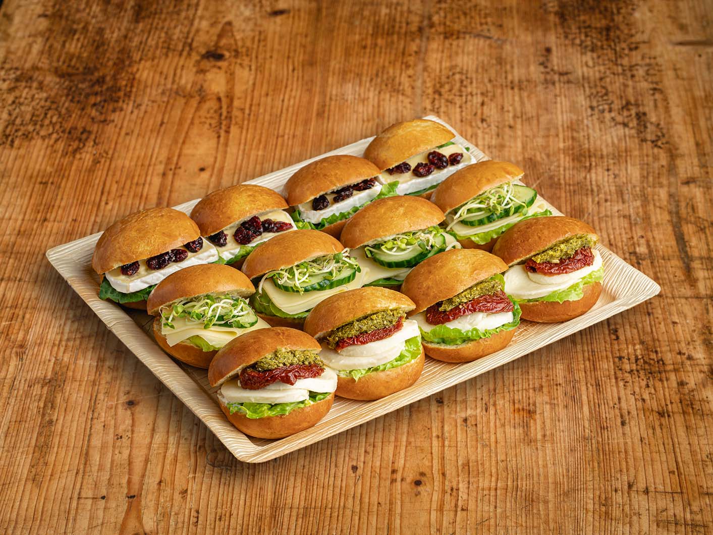 Belegte Brötchen &amp; Sandwich Platten - Catering online bestellen!